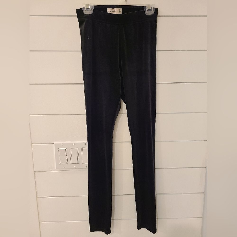 Abercrombie Girls velvet leggings size Medium